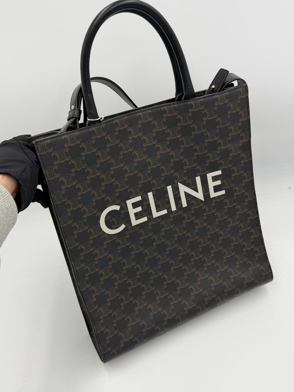Celine Cabas Vertical Tote